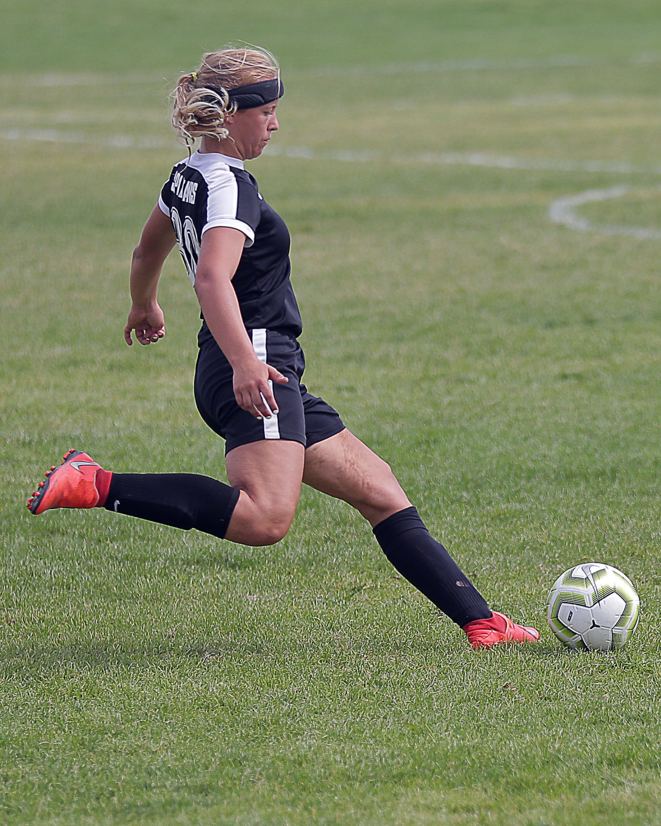 091019-elk-spt-spring-creek-girls-soccer-39.jpg